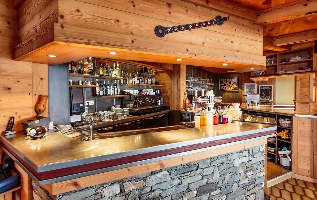 Hotel Le Relais Du Petit Saint Bernard La Rosiere  2*, La Rosiere (Savoie) Francia