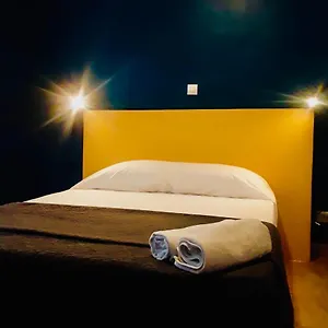 De Bruxelles Hotel Paris